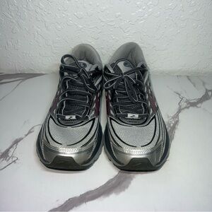 Men's Gray and Black Athletic Shoes